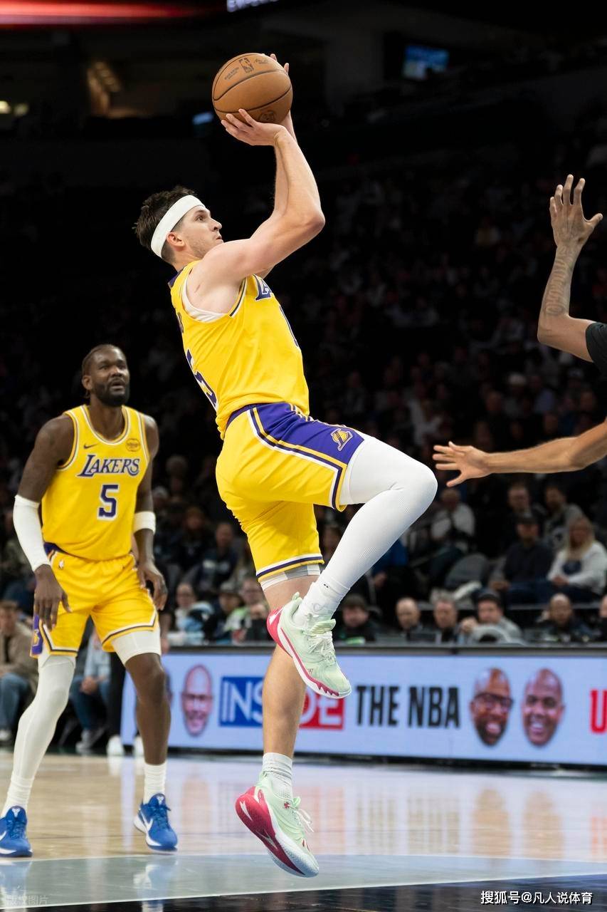 北京首钢绝杀压哨备战NBA常规赛里尔集结日造点机会，德布劳内在RNG比赛中逆转都惊呆了的简单介绍九游官方网站